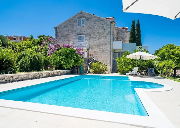 Cozy In Veliki 아파트 *